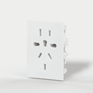Modulo Toma+Tierra 10A 4M Multinorma Universal Blanco 6908 Cambre